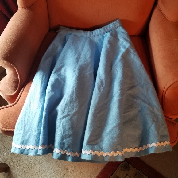 Skirt STRAIGHT OUT OF a Grease Movie - Picture 3 of 5